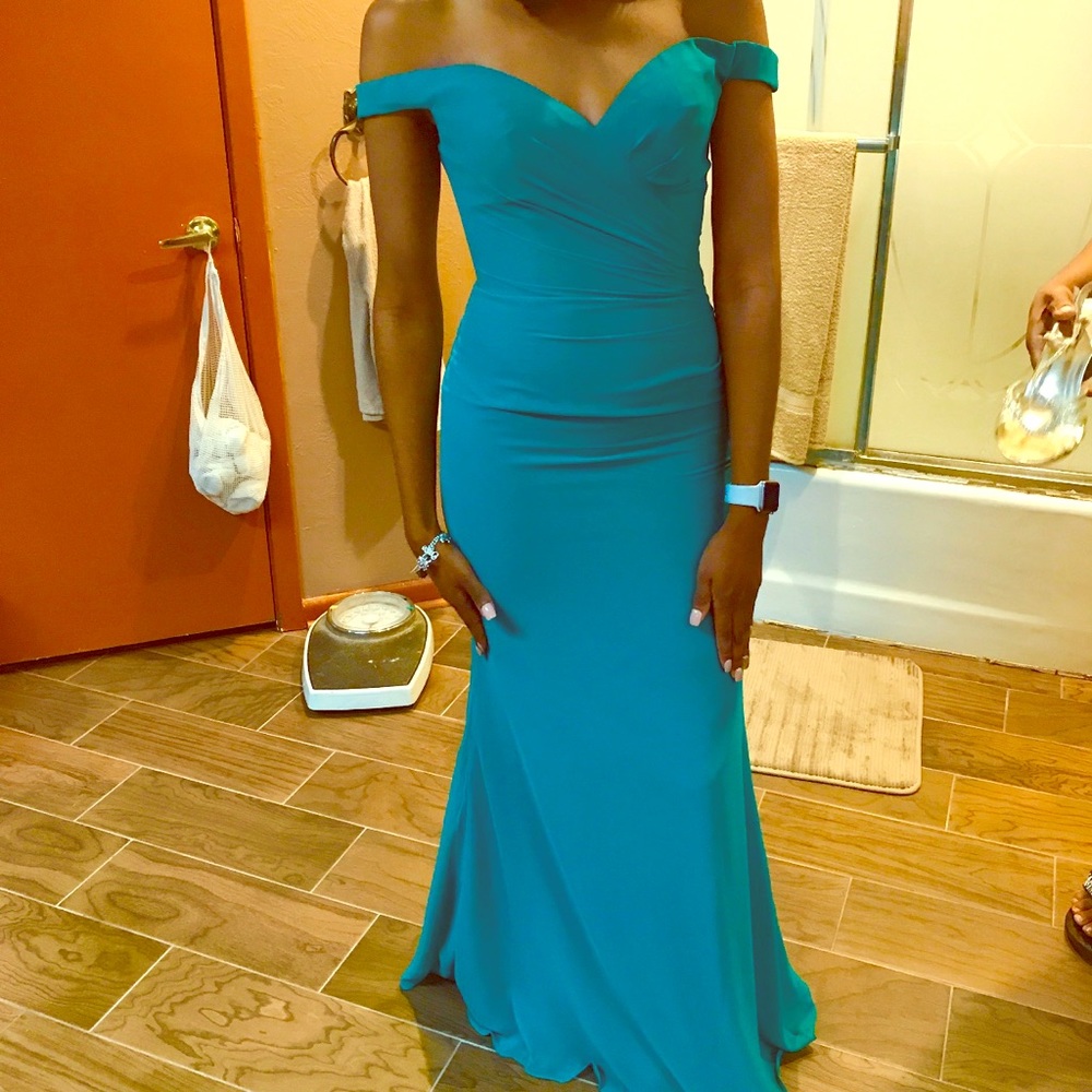 Elegant Green/ Teal Off-Shoulder Wedding Dress